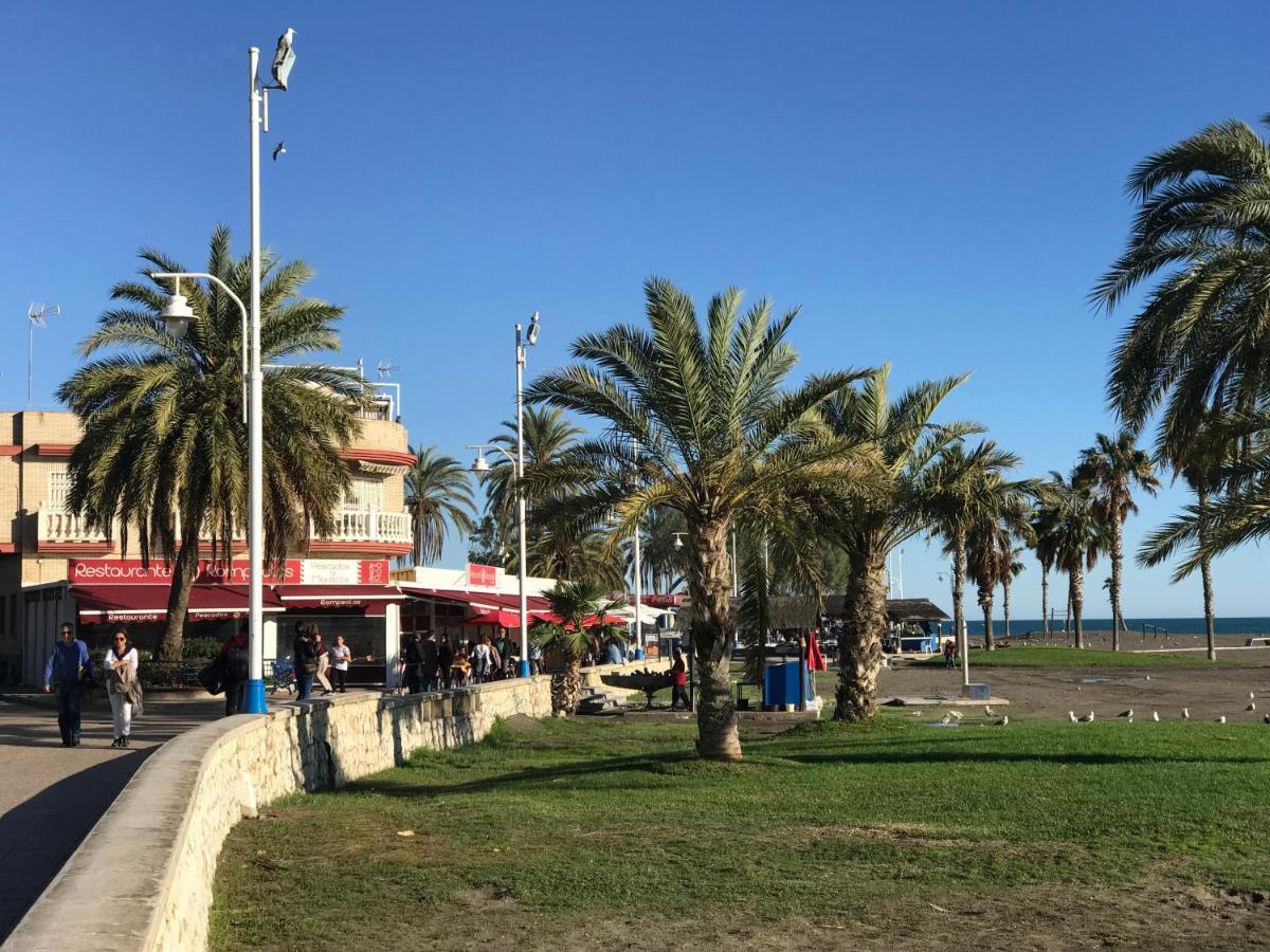 Malaga Beach House, 2 City Bikes, 2 Children'S Bikes, Wifi, Big Terrace, Bbq, Family, Childfriendly מראה חיצוני תמונה